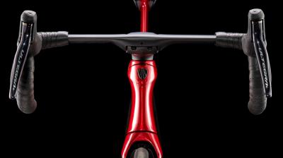 Trek MADONE SLR DISC F/S 60 Carbon Smoke/Crimson Produktbild 2
