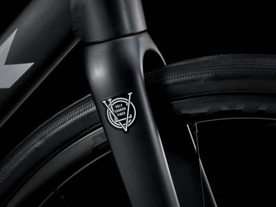 Trek Domane AL 5 56 Matte Trek Black Produktbild 8