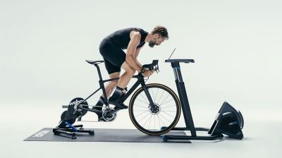 Wahoo Fitness Trainer Wahoo KICKR CORE Smart Trainer Produktbild 3