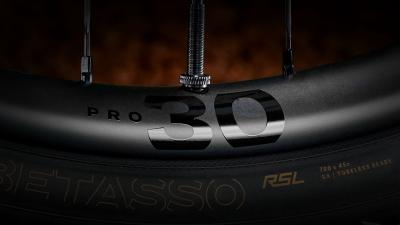 Bontrager Vorderrad Bontrager Paradigm Pro 30 Disc 12T Black Produktbild 5