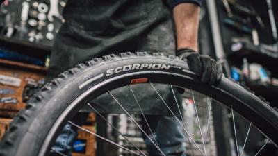 Pirelli Reifen Pirelli Scorpion Enduro M 29x2.4 HardWALL B Produktbild 4