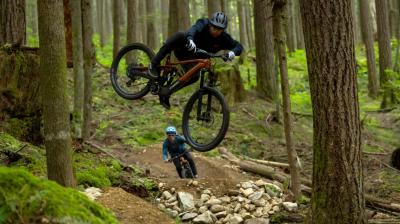 Trek Slash+ 9.7 EU L Trek Black/Dark Prismatic Produktbild 8