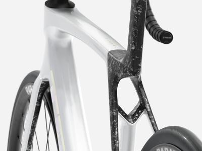 Trek Madone SL 5 M Gloss Crystal White/Matte Deep Smoke Produktbild 3