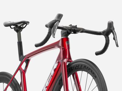 Trek Madone SL 6 L Gloss Fury Red/Matte Deep Smoke Produktbild 4