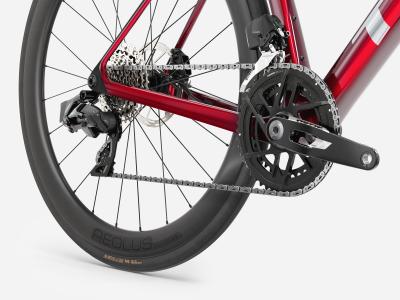 Trek Madone SL 6 AXS S Gloss Fury Red/Matte Deep Smoke Produktbild 5