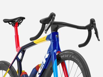 Trek Madone SLR 7 AXS L Team Replica Produktbild 4