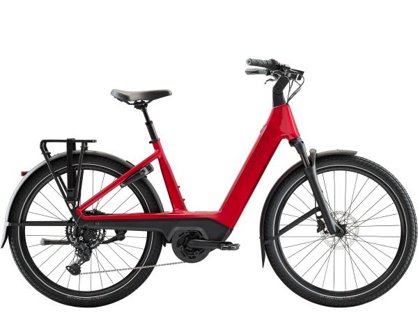  Charter+ 4 R9 800 LS S Fury Red
