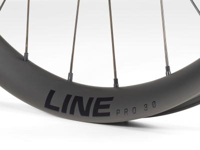 Bontrager Hinterrad Bontrager Line Pro 30 27,5 Disc 148&nbsp;mm B Produktbild 3