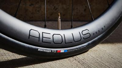 Bontrager Vorderrad Bontrager Aeolus Pro 37 Disc TLR 100 700 Produktbild 7